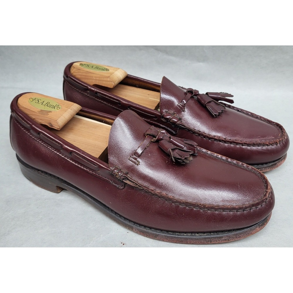 GH Bass Weejuns  (Sz 10.5 C) Larkin Leather Tasseled Loafers Burgundy  Men's
